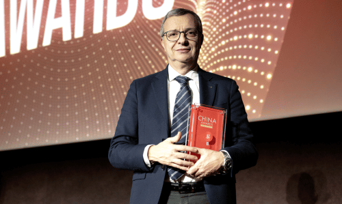 Eng. Stefano Zecchinato, Branch Manager Italy of Rollon, at the award ceremony. Eng. Stefano Zecchinato, Branch Manager Italy of Rollon, at the award ceremony.