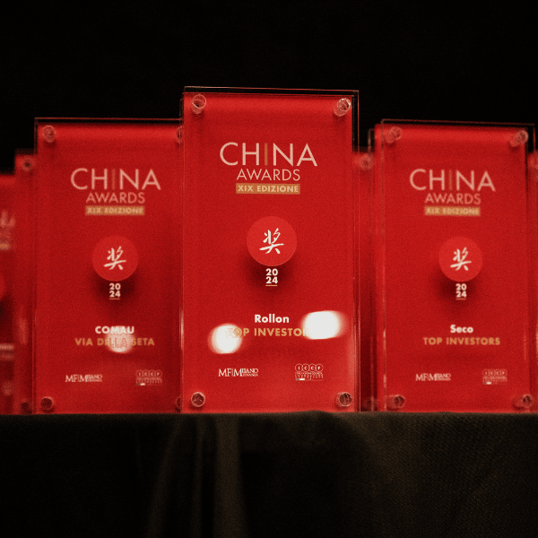 Rollon荣获 2024年度China Awards最佳投资者奖，闪耀中意商业舞台