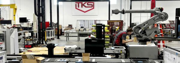 Solución robótica para un sistema de automatización de almacenes