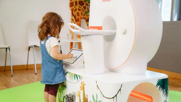 MINITOM Kids Technologie Compact Rail de Rollon pour le guidage linéaire médical de pointe.
