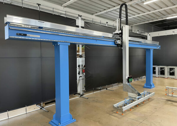 5_STEEL-BEAM-WITH-7-METER-STROKE-AND-5-METER-SPAN-ok Steel actuators and their uses