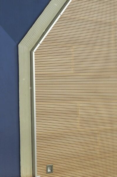 Sound-absorbing covering of TeatrOreno