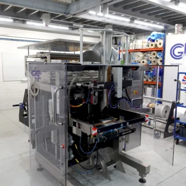 DSC00305 Durbal rod ends in VFFS machines improving durability in high-speed packaging systems